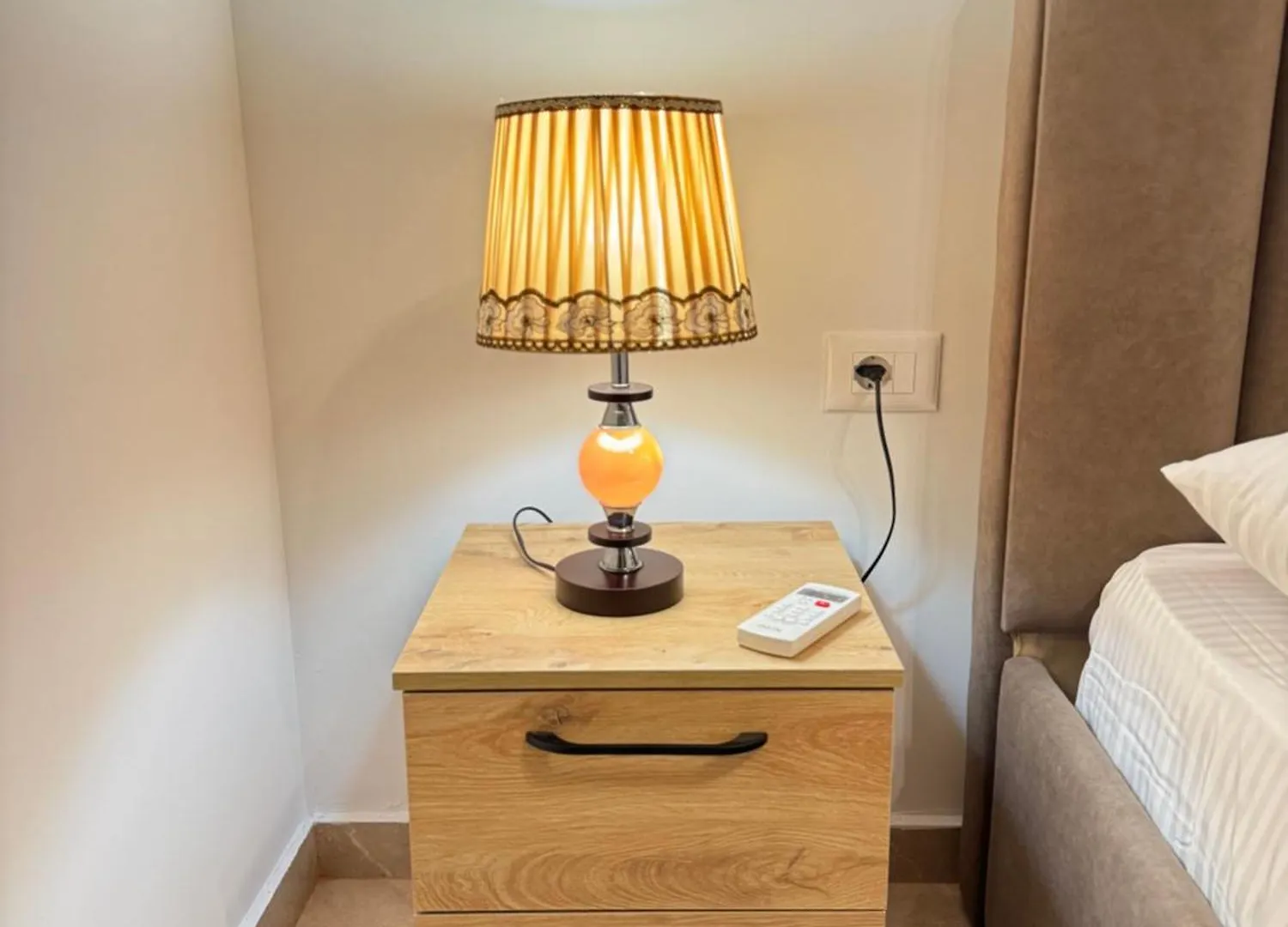 Lake Bliss Cabins Shkoder Guest house